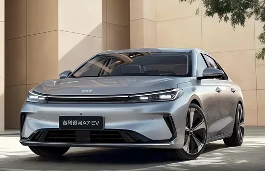 Geely Galaxy A7 EM · 2